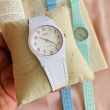 Cargar imagen en el visor de la galería, Q&Q Original Dama