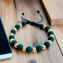 Cargar imagen en el visor de la galería, Pulsera Caballero Oro Laminado